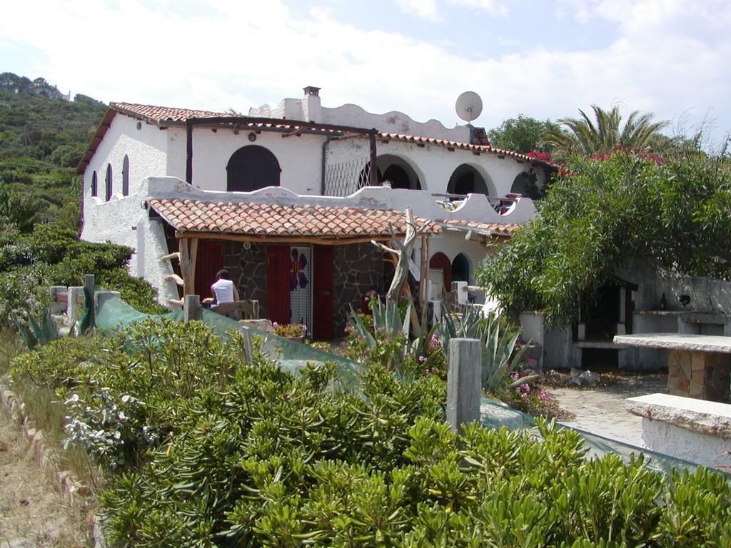 Studio Marinedda Isola Rossa Room photo